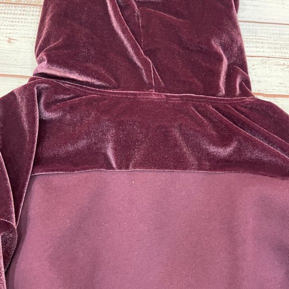 Women's PINK Velvet Cropped Hoodie Sweatshirt - Picture 6 of 6